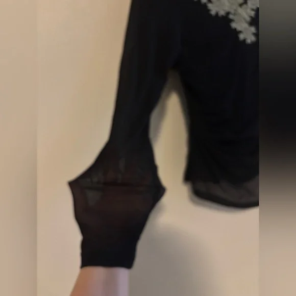 Karen Kane Black Blouse with Floral Embroidery - Picture 4 of 7